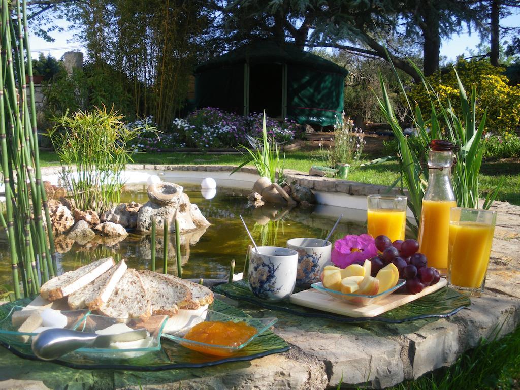 Mira Ceti Yurt Bed & Breakfast Sète Exterior foto