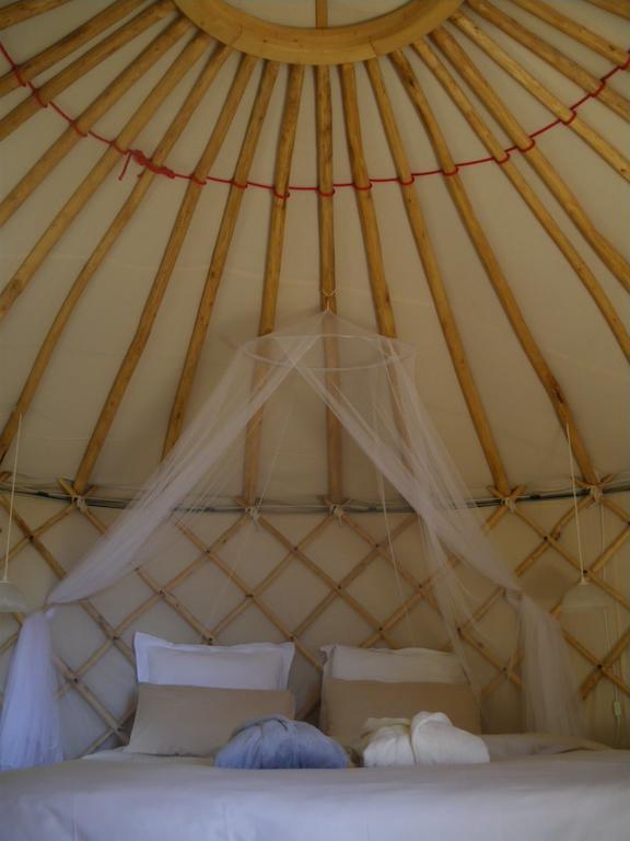 Mira Ceti Yurt Bed & Breakfast Sète Cameră foto